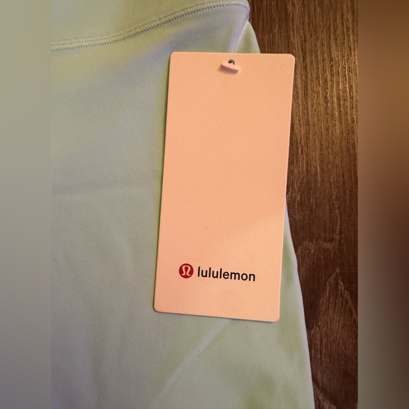 New with tags Lululemon Align high rise crop pant 23” Ideal Mint. Blue. Size 6 - Picture 13 of 13